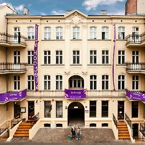 Blooms Inn - City Center Poznan By Friendly Apartments Lägenhetshotell Poznań